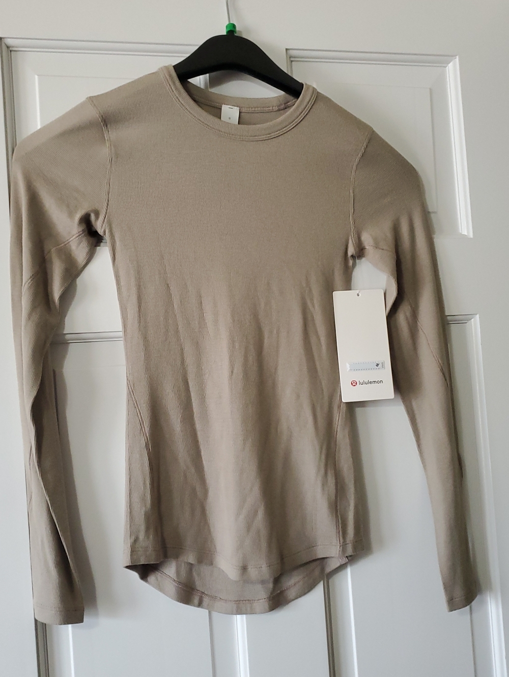 NWT lululemon Hold Tight Long Sleeve Crew Top Sz 0 Sheer Oak